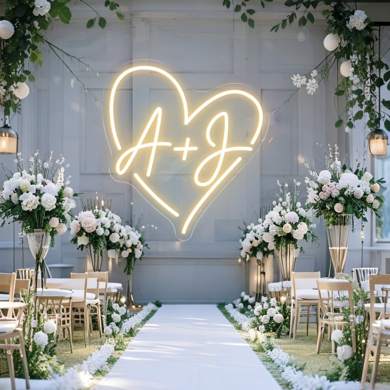 Custom Initials Heart LED Neon - огляд і ціна Home Decor Nepal