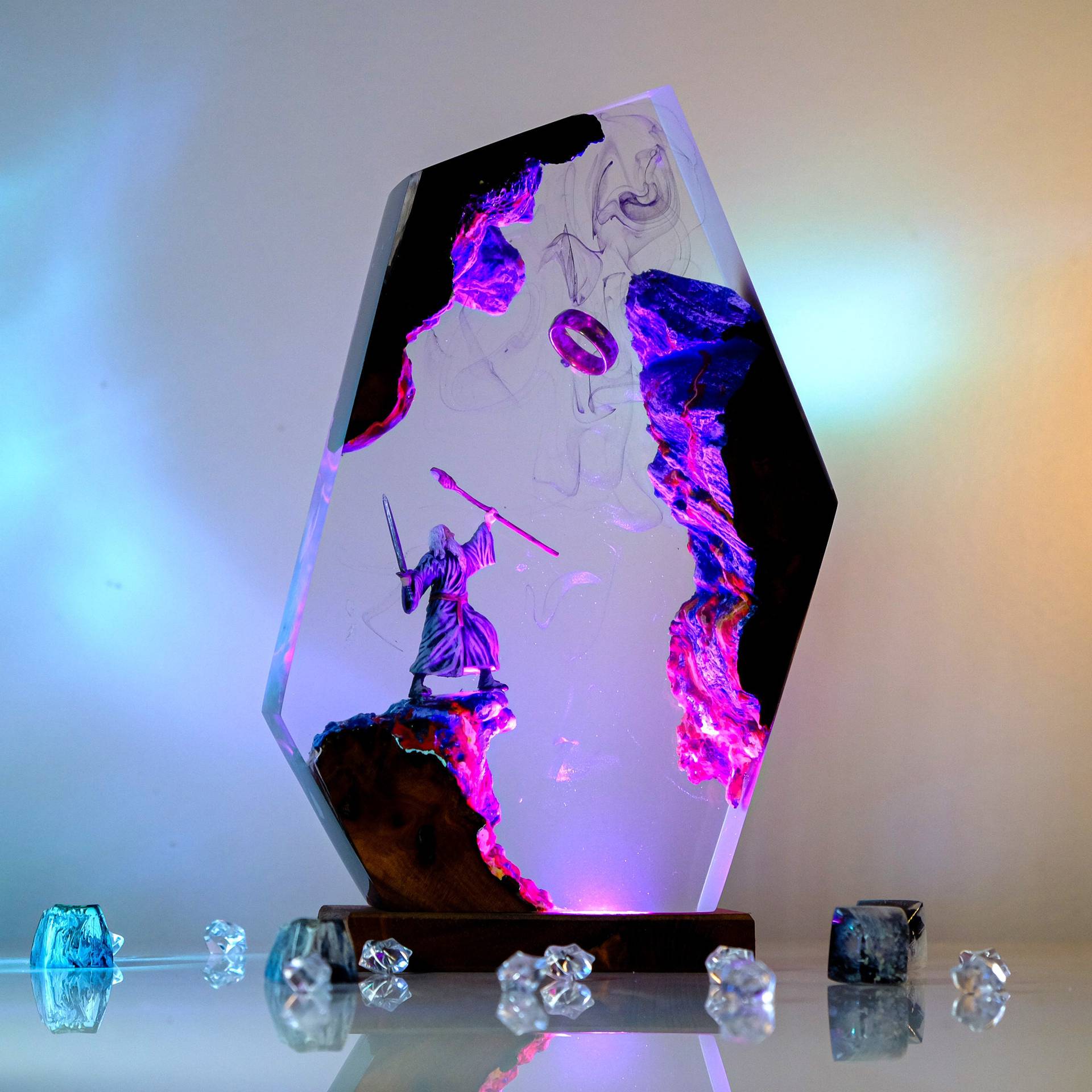 Movie Scence Figure Table Resi - огляд і ціна Home Decor Product