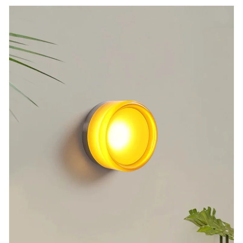 Modern Glass LED Wall Sconce R - огляд і ціна Home Decor Wall Molding