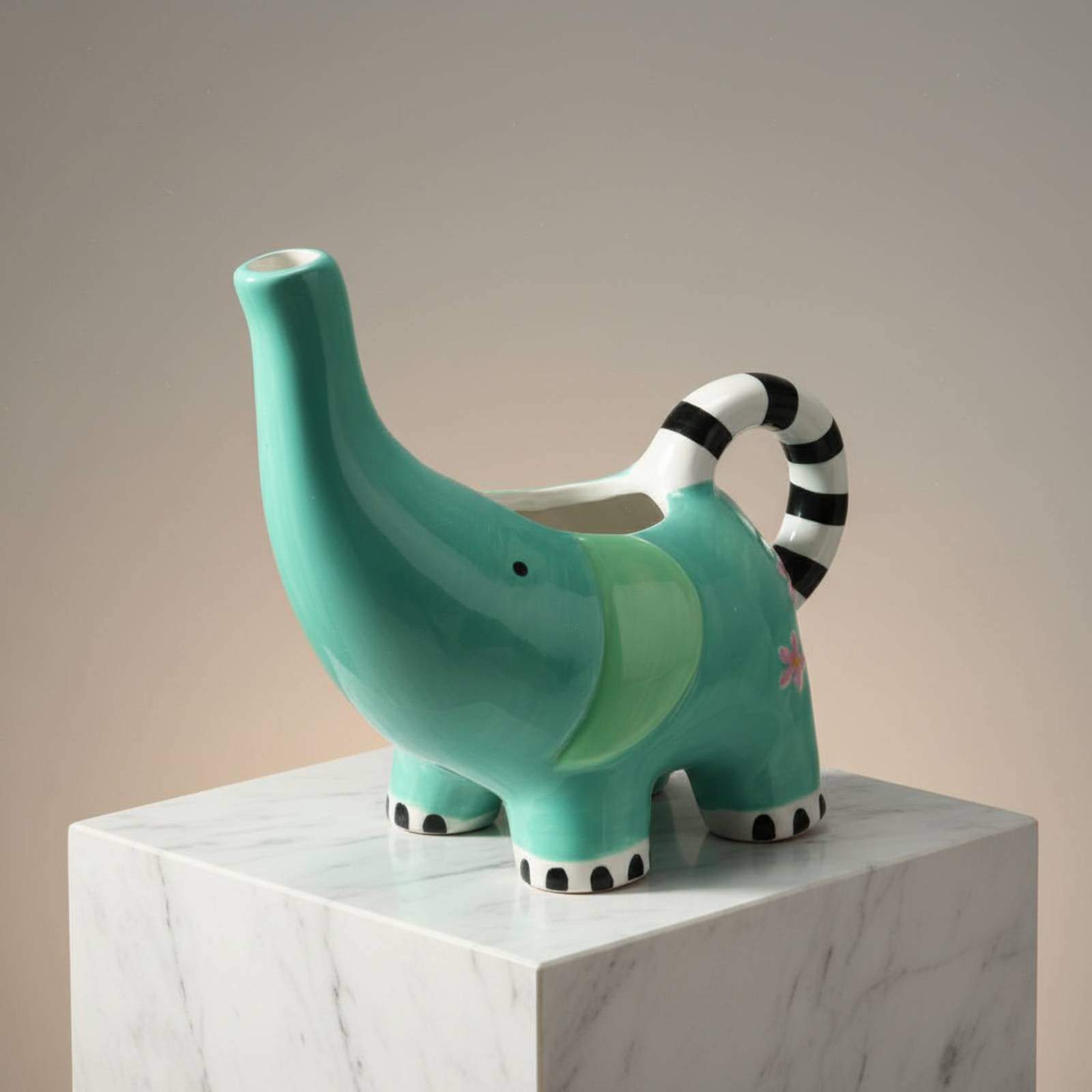 Elephant Watering Can Gift Ide - огляд і ціна Home Decor Garden Ideas