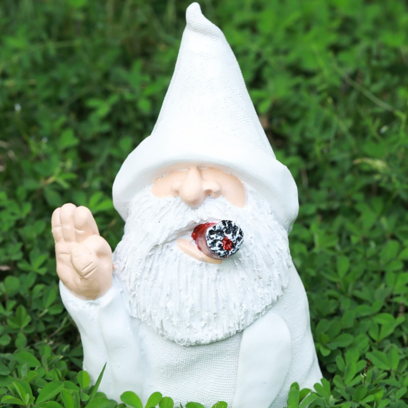 Christmas Garden Gnome Figurin - огляд і ціна Home Decor Garden Ideas