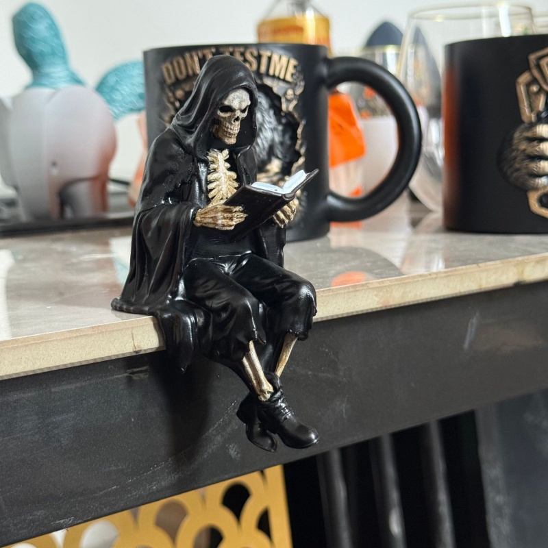 Gothic Demon Reading Book Shel - огляд і ціна Home Decor Catalog