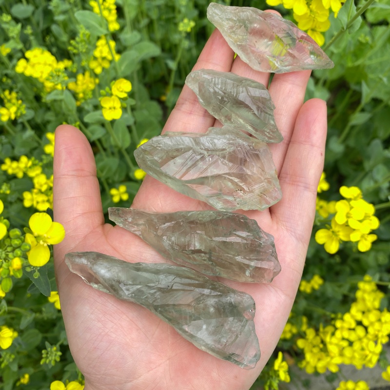 1pc30-70g Natural Green Crysta - огляд і ціна Home Decor Garden Ideas