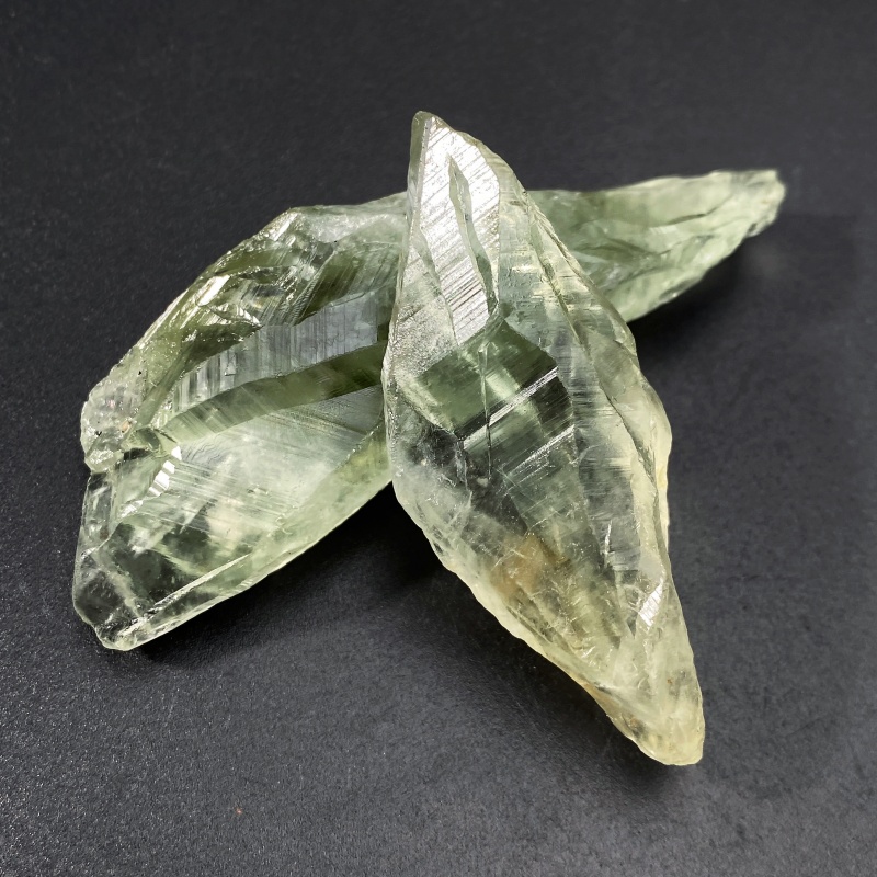 1pc30-70g Natural Green Crysta - огляд і ціна Home Decor Garden Ideas